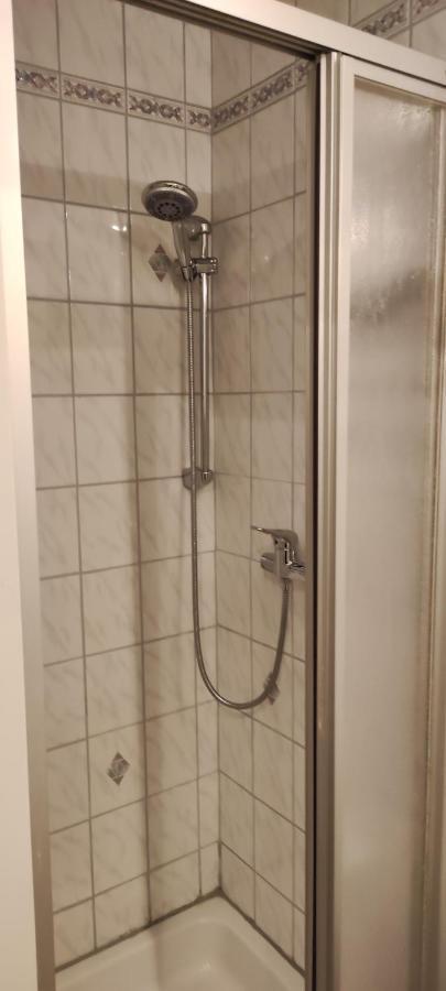 2-Room Appartment Near Westbahnhof Wien Exteriör bild